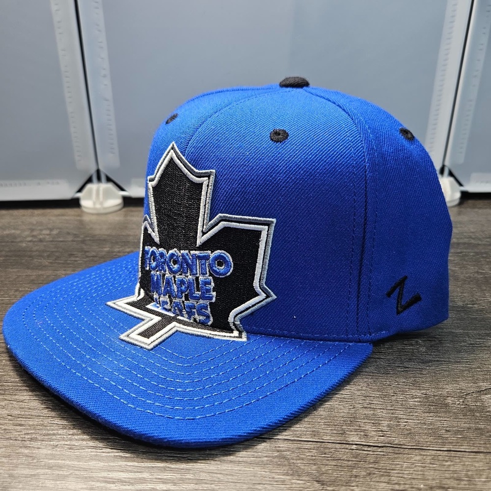 Toronto Maple Leafs Zephyr Snapback Hat Blue Black NHL Retro Logo Wool Blend Cap